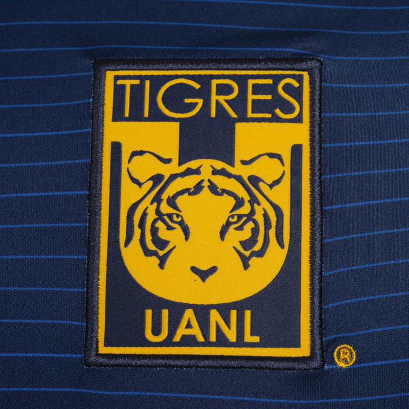 SUETER NAVIDEÑO TIGRES SILUETAS AMARILLO – TigreTienda