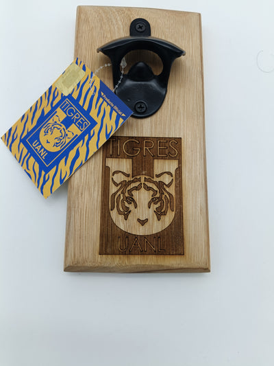80830 DESTAPADOR ESCUDO TIGRES DE MADERA