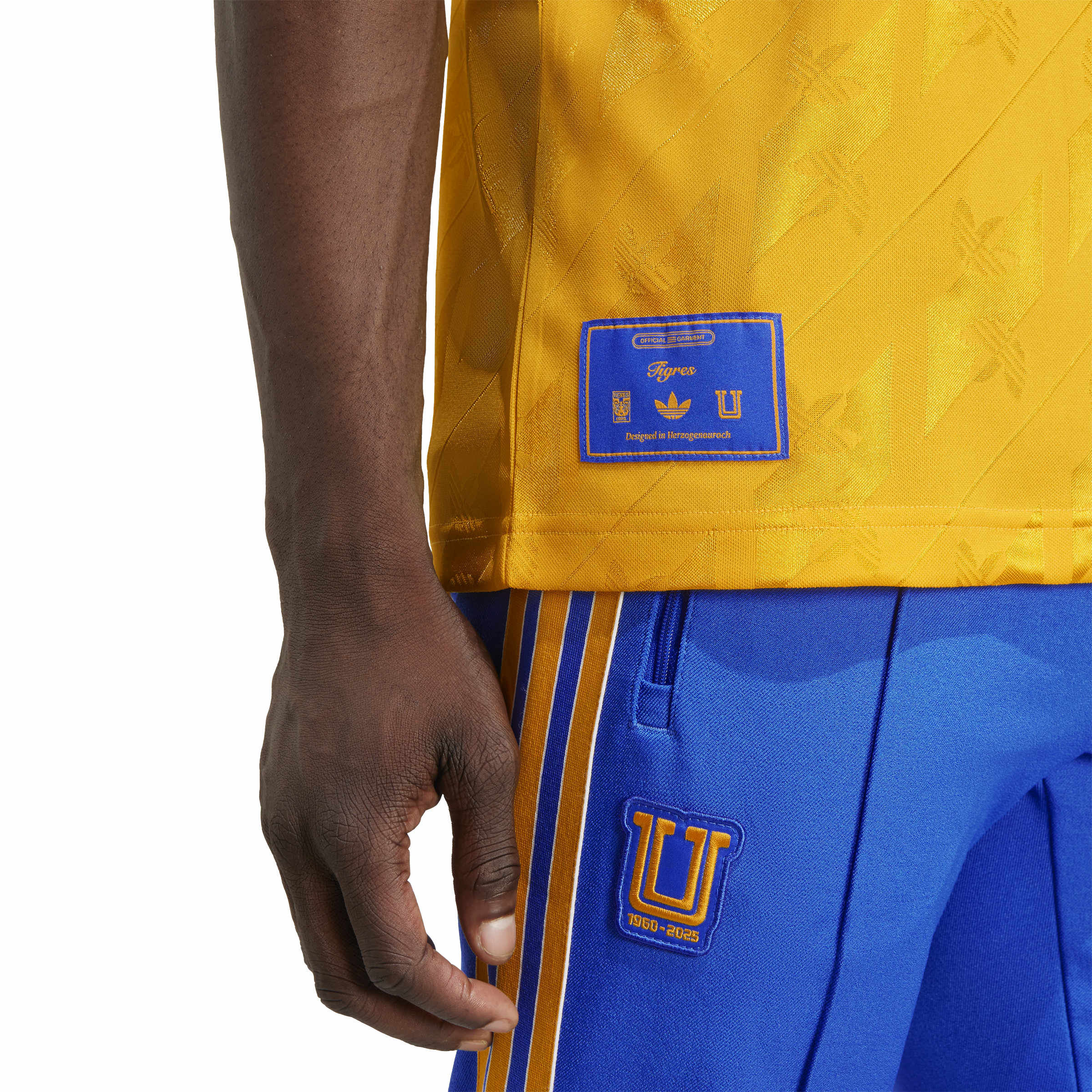 JM4863 JERSEY TIGRES ADIDAS ORIGINALS 2025